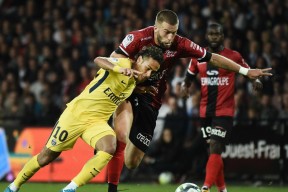 米乐-关于甘冈主场战胜尼斯，提升积分榜排名的信息