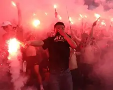 关于精彩对决激发球迷热情,现场气氛火爆的信息 关于精彩对决激发球迷热情,现场气氛火爆的信息